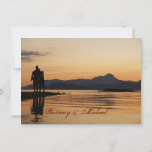 Sunset Silhouette Couple Lake Wedding Invitations Kaart (Achterkant)
