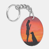 Sunset Silhouette Dog & Owner Keychain (Voorkant Links)