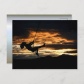 Sunset Silhouette of Girl op Swing Briefkaart (Voorkant / Achterkant)