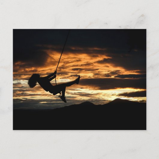Sunset Silhouette of Girl op Swing Briefkaart (Voorkant)