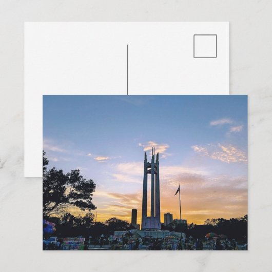 Sunset Sky Quezon Memorial Circle Park in QC Folie Briefkaart (Voorkant / Achterkant)