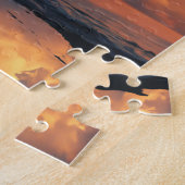 Sunset Solitude: Woman in Red Dress Legpuzzel (Zijkant)