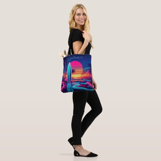 Sunset Surfboard Neon-verlichting Tote Bag (Op model)