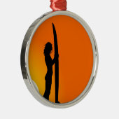 Sunset Surfer Girl met surfboard Metalen Ornament (Rechts)