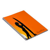 Sunset Surfer Girl met surfbordreisdagboek Notitieboek (Rechterzijde)