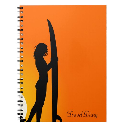 Sunset Surfer Girl met surfbordreisdagboek Notitieboek (Voorkant)