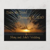 Sunset Through Palm Fronds Save the Date Briefkaar Aankondigingskaart (Voorkant)