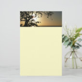 Sunset Through Trees II Tropische fotografie Briefpapier (Staand voorkant)