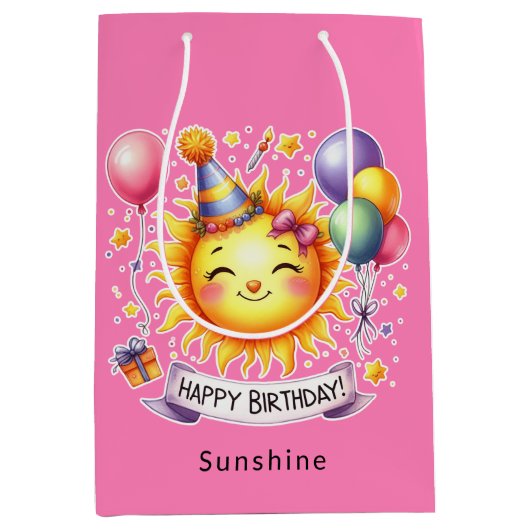 Sunshine Custom Naam Happy Birthday Pink Medium Cadeauzakje (Voorkant)