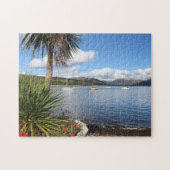 Sunshine in Schotland. Baai met palmbomen en jacht Legpuzzel (Horizontaal)