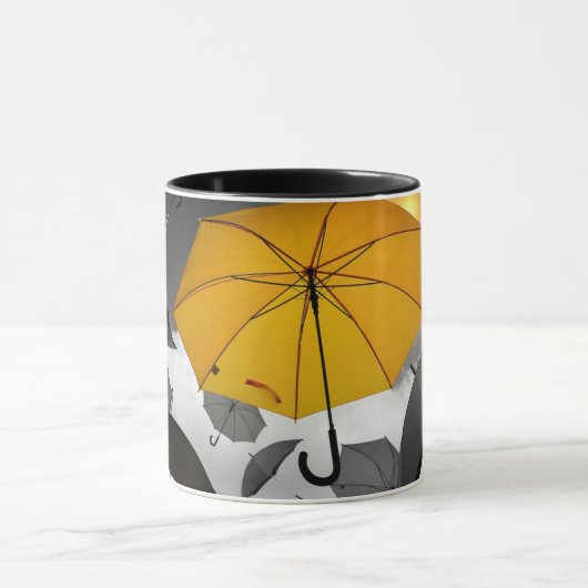 Sunshine is onderweg, paraplu avalanche mok (Midden)