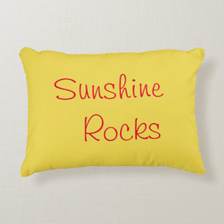 "Sunshine Rocks" zinsnede gele achtergrond Accent Kussen