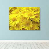 Sunshine Yellow Chrysanthema Canvas Afdruk (Insitu (Houten vloer))