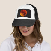 Super Blue Blood Moon Trucker Pet (In situ)