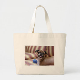 Super Cute dog met haar favoriete bal Grote Tote Bag
