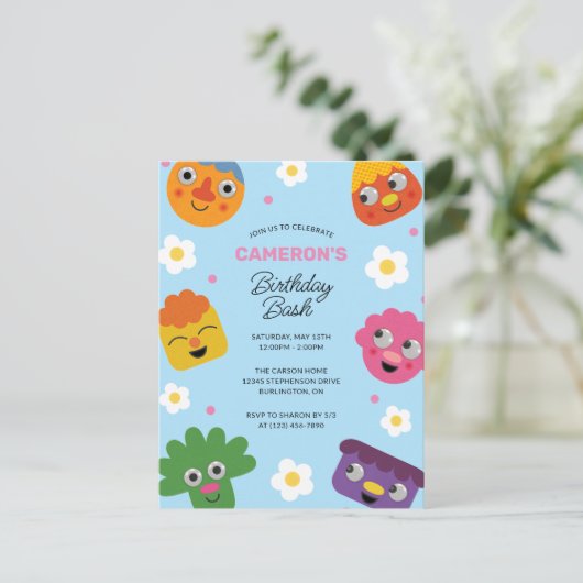 Super eenvoudig | Noodle & Pals Blauwe Bloemen Ver Briefkaart (Staand voorkant)