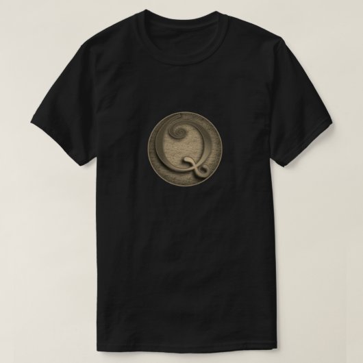 Super Hero "Q" Insignia T-shirt (Design voorkant)