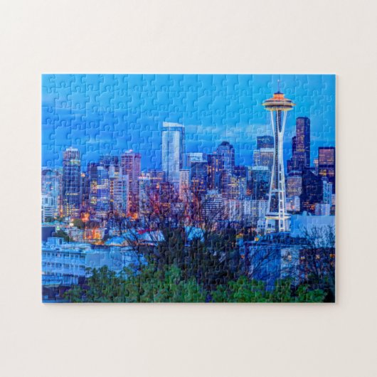 Super Moon rijzend nabij de skyline van Seattle Legpuzzel (Horizontaal)