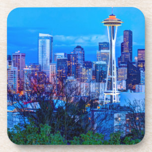 Super Moon rijzend nabij de skyline van Seattle Onderzetter