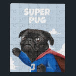 Super Pug Puzzel<br><div class="desc">Dit schattige ontwerp is voorzien van een superbok die een superheldenpak draagt dat door de lucht vliegt.
#pugs #animals #natuur #cartoon #schattig #superheld #vliegend #superpug #cool</div>