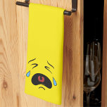 Super Sad Crying Face Emoji Theedoek<br><div class="desc">Dit droevige kleine emoji-gezicht heeft een slechte dag. Huilgezicht met een felgele achtergrond. Leuk cadeau voor vrienden of familie. Super Sad Huilen Gezicht Emoji keukendoek.</div>