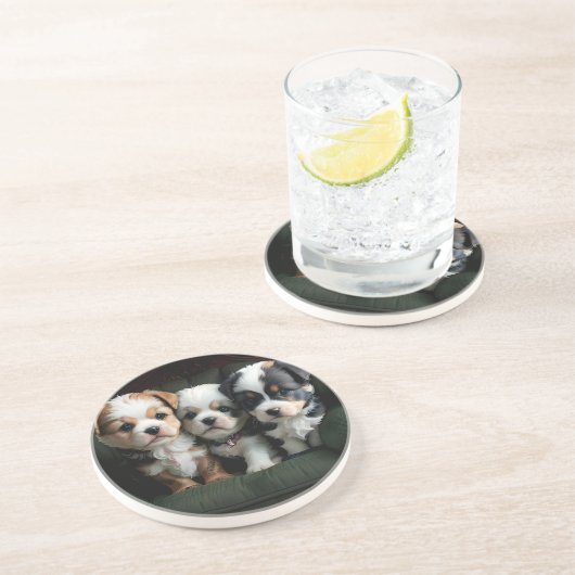 Super Schattigee Puppies op de bank 2 Zandsteen Onderzetter (Zijkant)