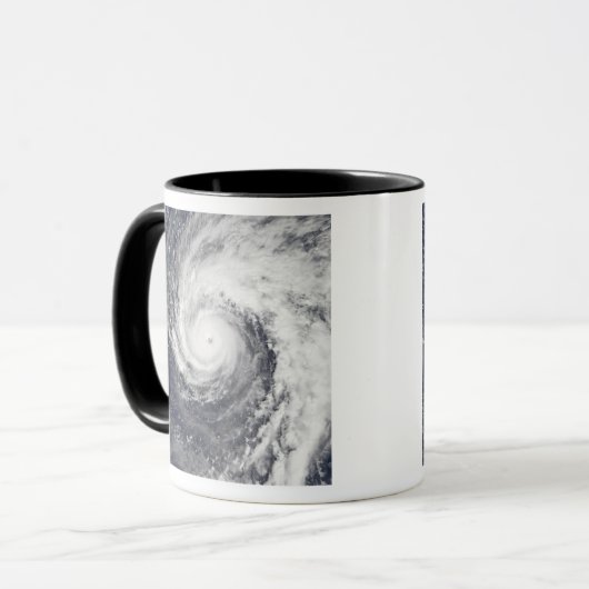 Super Tyfoon Podul Mok (Voorkant links)