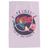 Supergirl Flying Upwards Illustratie Medium Cadeauzakje (Voorkant)
