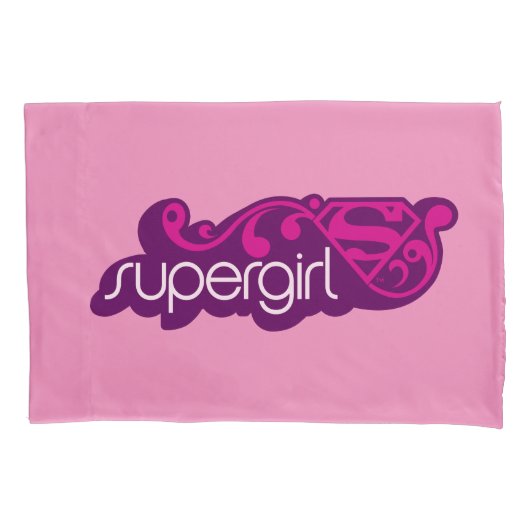 Supergirl Groovy Naam en S-Shield Kussensloop (Voorkant)