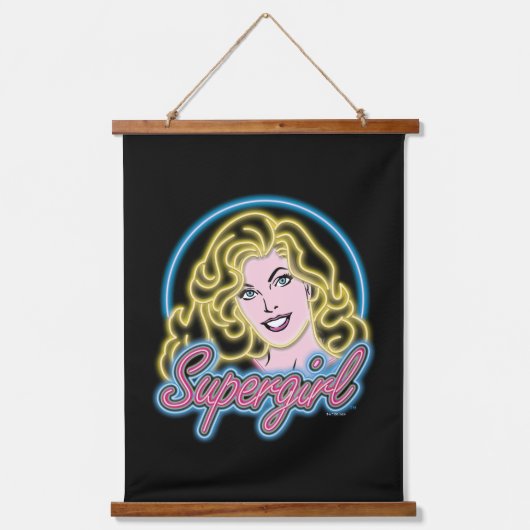 Supergirl Retro Neon Lights Grafisch Hangend Wandkleed (Voorkant)
