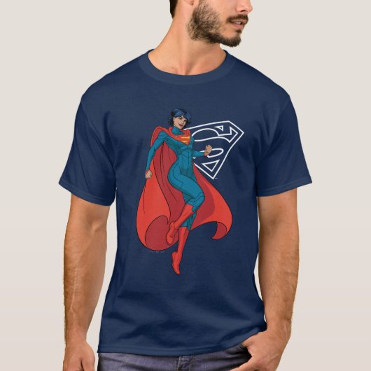 Supergirl zweven in blauw pak t-shirt (Voorkant)