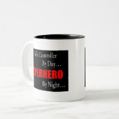 Superheld Air Traffic Controller Tweekleurige Koffiemok (Voorkant links)