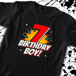 Superheld Birthday Boy - 7 jaar oud - 7de verjaard T-shirt<br><div class="desc">Dit coole ontwerp van de 7de verjaardag is perfect voor een superheld verjaardagsfeestje! Geweldig voor elke 7-jarige jongen die van stripboeken houdt,  superhelden of schurken met superkrachten! Functies van de 7e verjaardag "7-jarige jongen!",  gefeliciteerd verjaardagscitaat in een superheld uit een stripboek dat de 7-jarige super-verjaardagsjongen zal liefhebben!</div>