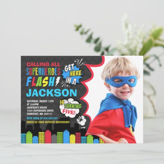 Superheld Birthday Invitation Superheld Party Kaart (Staand voorkant)