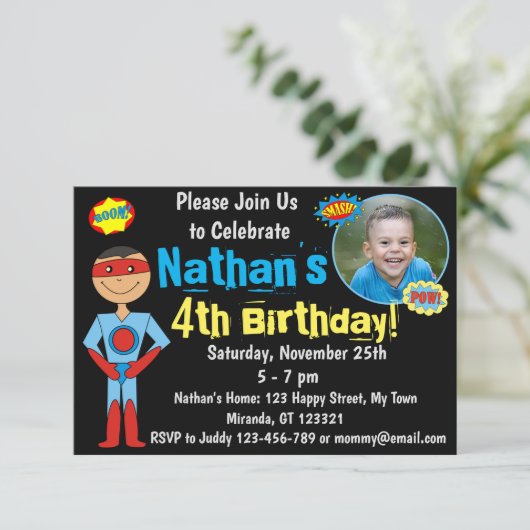 Superheld Birthday Uitnodiging (Staand voorkant)