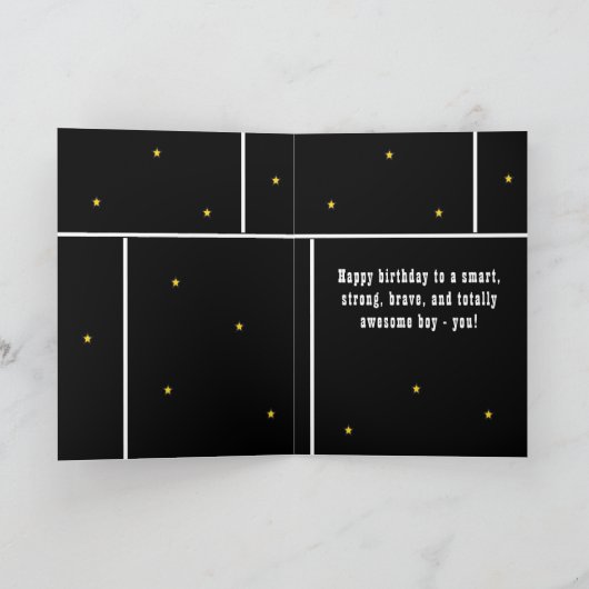 Superheld Comic Speech Bubble Boy Happy Birthday Kaart (Binnen)