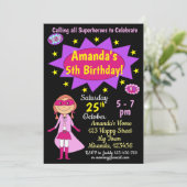 Superheld Girl Birthday Uitnodiging (Staand voorkant)