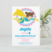 Superheld Girl - Brunette Birthday Party Kaart (Staand voorkant)