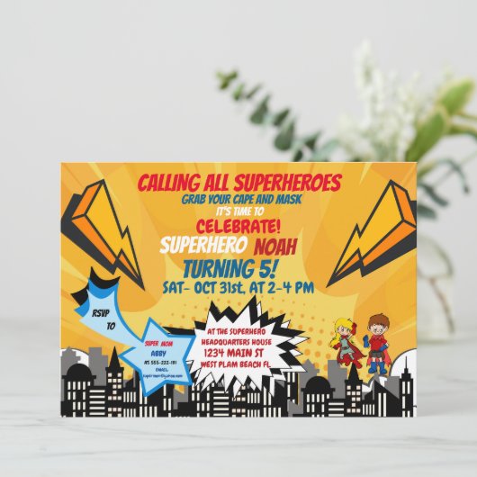 Superheld Halloween Cartoon Comic Invitation Kaart (Staand voorkant)