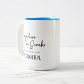 Superheld in Scrubs Gepersonaliseerd Bedankt verpl Tweekleurige Koffiemok (Voorkant links)