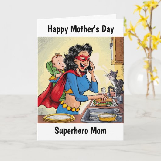Superheld mam gepersonaliseerde Moederdag Kaart (Gele Bloem)