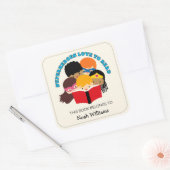 Superhelden houden van het lezen van persoonlijke vierkante sticker (Envelop)