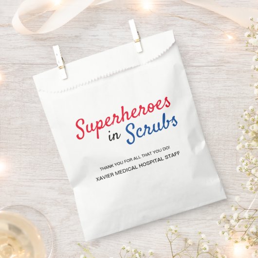 Superhelden in het aangepaste ziekenhuis van Scrub Bedankzakje (Geknipt)