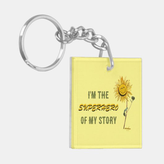 Superhero Geel Acryl Sleutelhanger van Adiela Akoo (Voorkant Links)