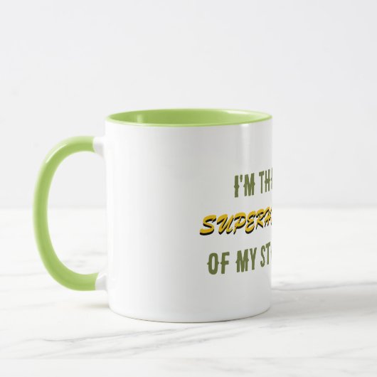 Superhero Witte Mok van Dichteres Adiela Akoo (Links)