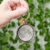 Supermaan in de zwarte hemel sleutelhanger (Hand)