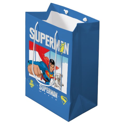 Superman en Krypto nemen vlucht Medium Cadeauzakje (Voorkant Gekanteld)