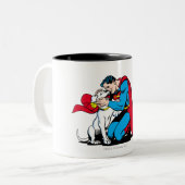 Superman en Krypto Tweekleurige Koffiemok (Voorkant links)