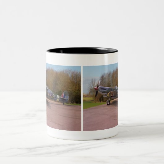 Supermarine Spitfire HF Mk. IXe MJ730 Tweekleurige Koffiemok (Center)