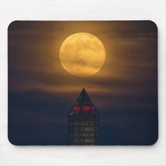 Supermoon over Washington Monument Muismat (Voorkant)